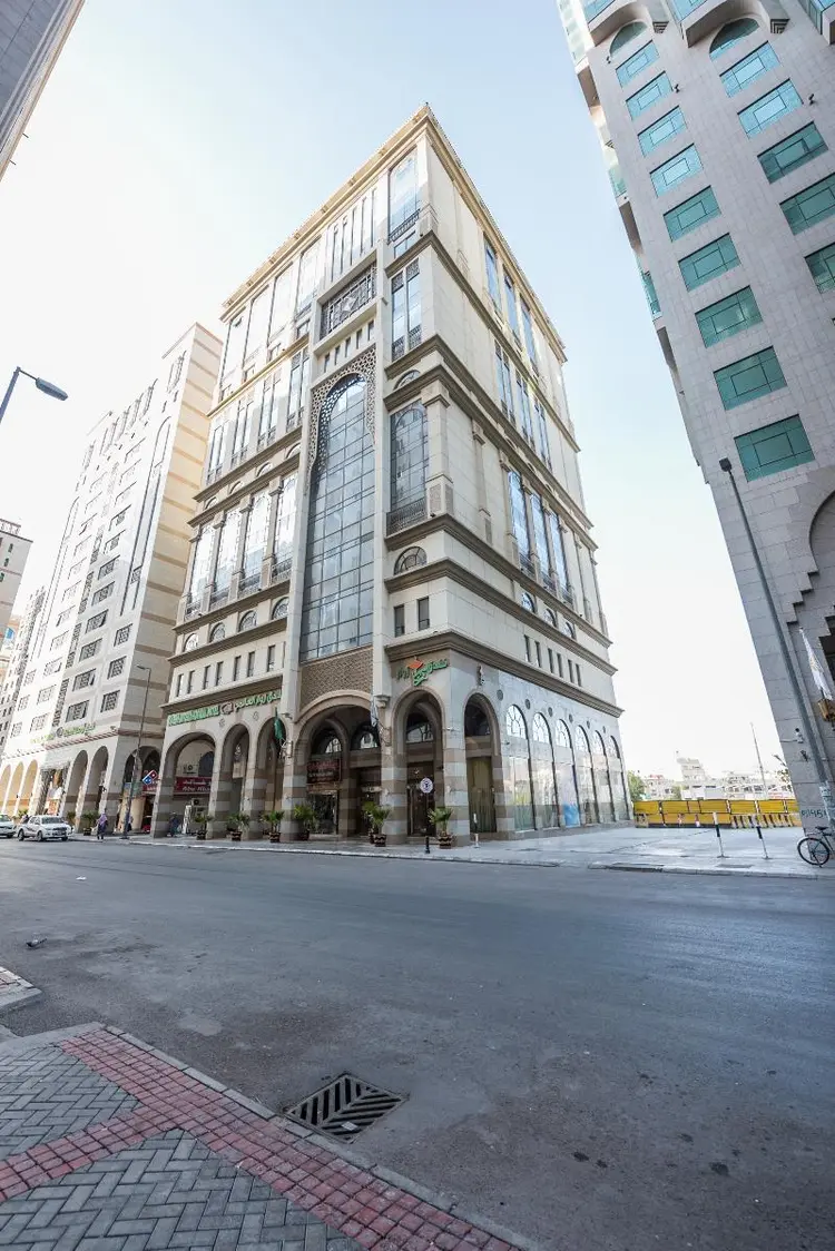 Zowar International Hotel