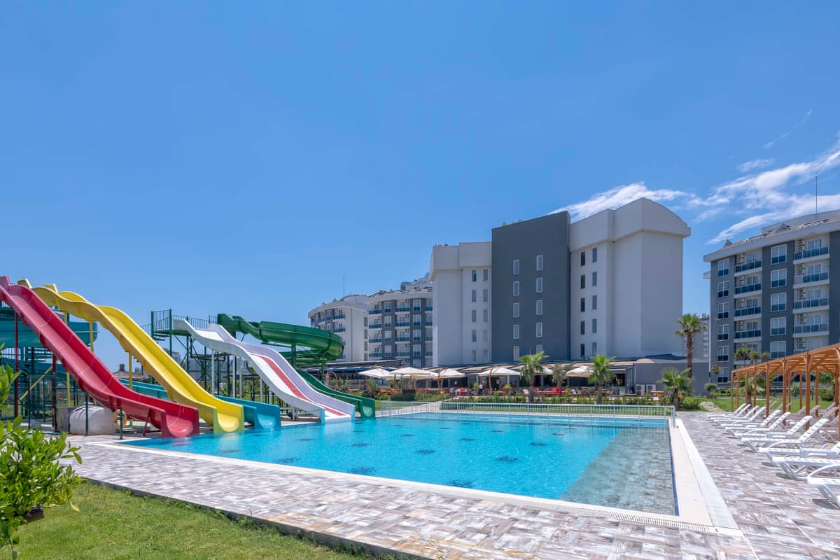 Zeyda Lara Hotel