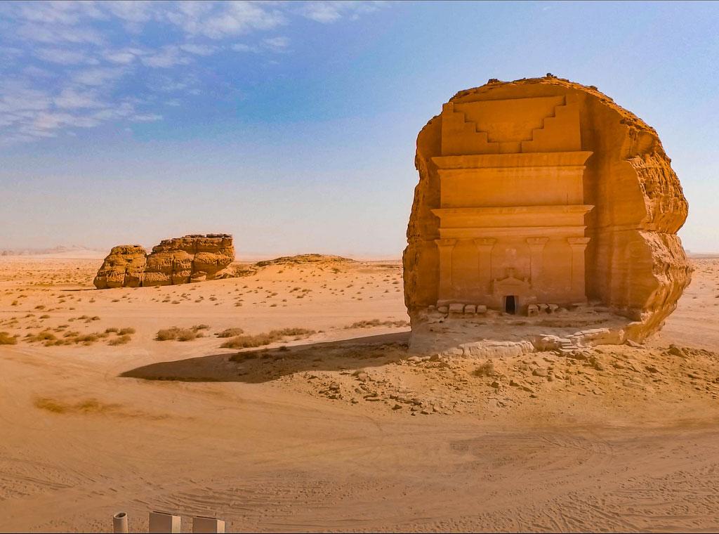 Al Ula Zamanda Yolculuk 