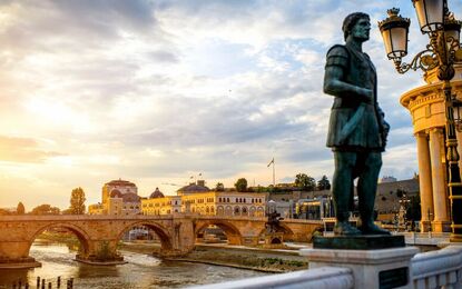 Balkan Üçgeni Turu THY ile 4 Gece Yılbaşı Dönemi