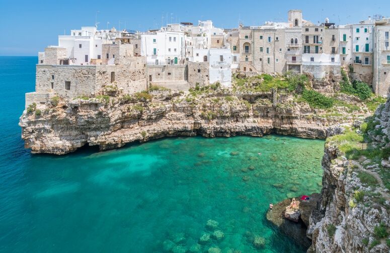 Güney İtalya Turu THY ile 5 Gece Bari Çıkışlı