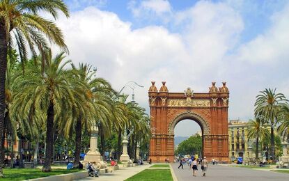 Madrid, Valencia, Barcelona Turu Pegasus HY ile 4 Gece Vitoria ve Zaragoza Şehir Turları Dahil